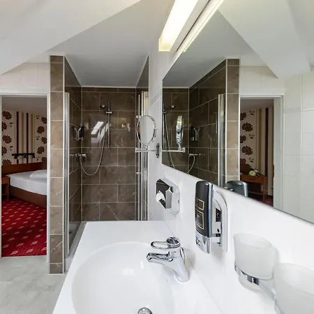 Berlin 3*